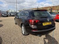 Used Vauxhall Astra SRi 165 HP (121 kW) 2013 Brown Estate