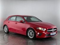 Używany Mercedes A180 Executive 136 KM (100 kW) 2019 Czerwony Hatchback