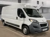 Käytetty Peugeot Boxer 130 HP (95 kW) 2017 Valkoinen Van
