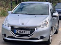 Używany Peugeot 208 Access 82 KM (60 kW) 2013 Srebrny Hatchback
