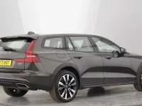 Used Volvo V60 CC 250 HP (183 kW) 2022 Estate
