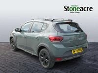 Used Dacia Sandero Extreme 90 HP (66 kW) 2024 Green SUV