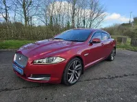 Używany Jaguar XF Luxury 200 KM (147 kW) 2015 Czerwony Sedan/Limuzyna