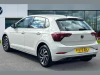 Used VW Polo Life 80 HP (58 kW) 2023 Ascot grey Hatchback