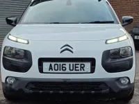 Używany Citroën C4 Cactus Flair 82 KM (60 kW) 2016 Biały Hatchback