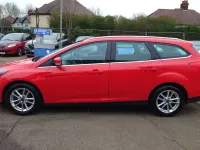 Used Ford Focus Zetec 2016 Red Estate