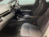 Used Toyota C-HR Design 122 HP (89 kW) 2023 White SUV