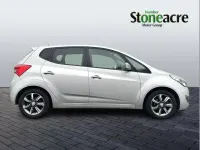 Used Hyundai ix20 Premium 88 HP (64 kW) 2017 Silver Hatchback