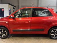 Used Renault Twingo Dynamique 90 HP (66 kW) 2016 Red Hatchback
