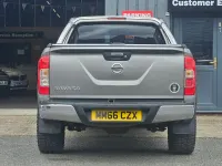 Käytetty Nissan Navara N-Connecta 2016 Harmaa Nouto