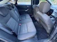 Used Ford Mondeo Titanium 163 HP (119 kW) 2010 Grey Hatchback