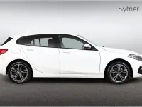 Used BMW 118 Sport Line 134 HP (98 kW) 2022 White Hatchback