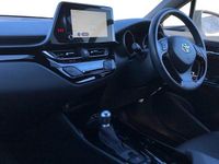 Second-hand Toyota C-HR Design 184 CP (135 kW) 2023 Negru SUV