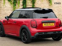 Used Mini Cooper Hatch 134 HP (98 kW) 2021 Red Hatchback