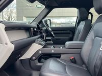 Used Land Rover Defender SE Dynamic 300 HP (220 kW) 2024 Black SUV