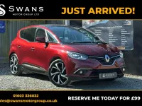 Used Renault Scenic E-Tech Signature 140 HP (102 kW) 2018 Red MPV