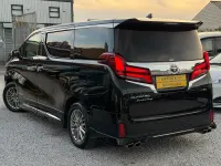 Usado Toyota Alphard Business Edition 300 CV (220 kW) 2020 Negro Monovolumen