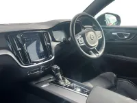 Used Volvo S60 R-Design 250 HP (183 kW) 2019 Red Sedan