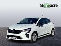 New Renault Clio V Evolution 143 HP (105 kW) 2025 White Hatchback