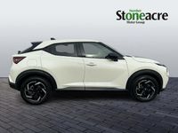 Used Nissan Juke N-Connecta 114 HP (83 kW) 2022 White SUV