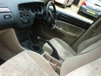 Używany Honda Accord 145 KM (106 kW) 2000 Sedan/Limuzyna