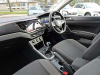 Used VW Polo Life 80 HP (58 kW) 2025 White Hatchback