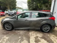 Used Ford Focus ST-Line 125 HP (91 kW) 2017 Grey Hatchback
