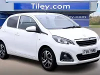 Used Peugeot 108 Allure 82 HP (60 kW) 2018 White Hatchback