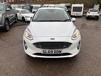 Used Ford Fiesta Titanium 85 HP (62 kW) 2019 White Hatchback