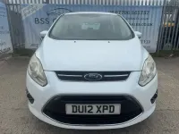 Begagnad Ford C-MAX Zetec 115 HK (84 kW) 2012 Vit Minibuss
