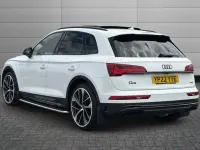 Used Audi Q5 Advanced 204 HP (150 kW) 2022 Ibis white SUV