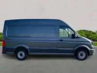 Usado VW Crafter 140 HP (102 kW) 2025 Cinzento Van