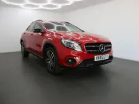 Used Mercedes GLA180 Urban 122 HP (89 kW) 2019 Red SUV