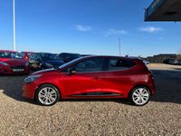 Used Renault Clio IV Dynamique 2014 Red Hatchback