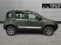 Used Fiat Panda Cross Cross 90 HP (66 kW) 2019 Green Hatchback