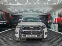 Gebraucht Toyota HiLux 204 PS (150 kW) 2021 Weiß Pickup