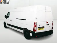 Used Renault Master Business 135 HP (99 kW) 2022 White MPV