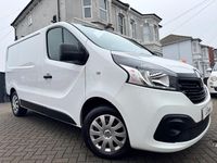 Used Renault Trafic Business 2015 White MPV