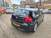 Używany BMW 116 Sport Line 2011 Czarny Hatchback