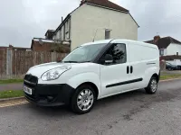 Used Fiat Doblò Active 105 HP (77 kW) 2014 White MPV