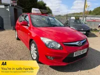 Used Hyundai i30 Comfort 2011 Red Hatchback