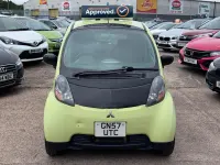 Used Mitsubishi i 64 HP (47 kW) 2008 Yellow Hatchback