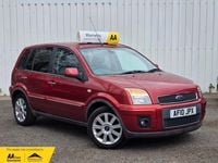 Used Ford Fusion Titanium 101 HP (74 kW) 2010 Red Hatchback