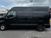 Used Nissan Interstar Tekna 150 HP (110 kW) 2022 Black Van