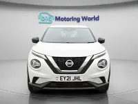 Usado Nissan Juke N-Connecta 114 HP (83 kW) 2021 Branco SUV