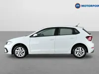 Begagnad VW Polo Life 2021 Vit Halvkombi