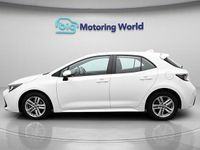 Used Toyota Corolla 122 HP (89 kW) 2022 White Hatchback