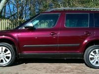 Used Skoda Yeti SE L 2015 Maroon SUV