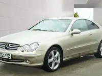 Begagnad Mercedes CLK320 Elegance 215 HK (158 kW) 2002 Guld Sportkupé