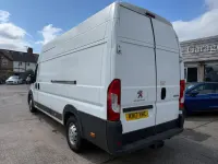 Second-hand Peugeot Boxer 130 CP (95 kW) 2017 Alb Van